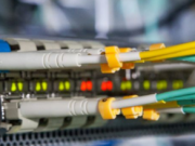 How to Choose OM1 Fiber Optic Cynhyrchion: A Comprehensive Guide to Brands & Model Comparisons